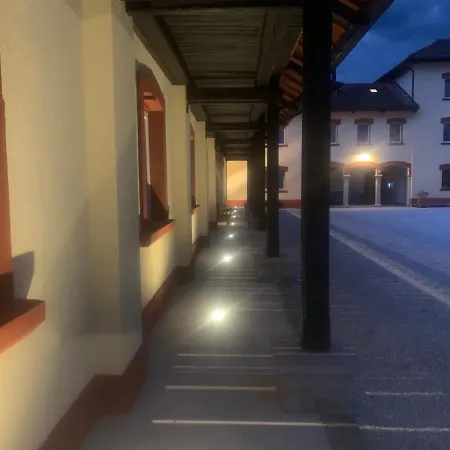 ファームステイ Modolo Dolomiti ベッルーノ