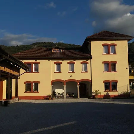 Modolo Dolomiti בית חווה
