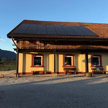בית חווה Modolo Dolomiti